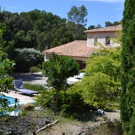 Suite 30 M2 Ideale Pour 2 Personnes Flassans-sur-Issole Exterior foto