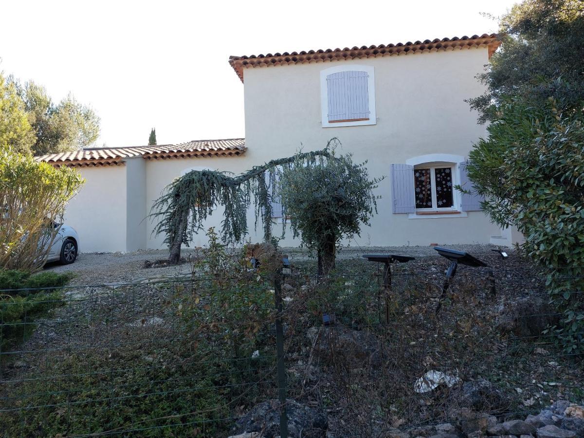 Suite 30 M2 Ideale Pour 2 Personnes Flassans-sur-Issole Exterior foto