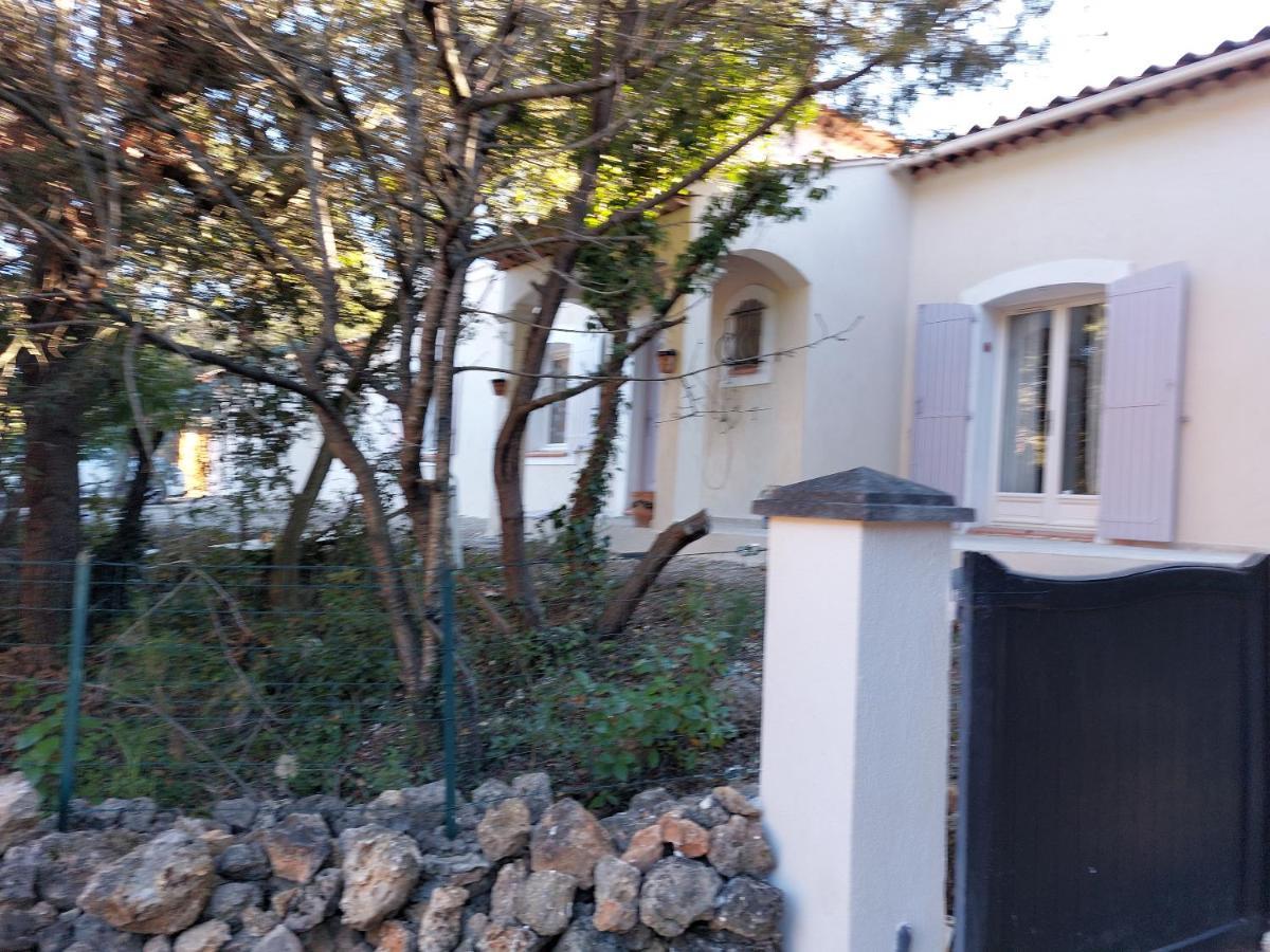 Suite 30 M2 Ideale Pour 2 Personnes Flassans-sur-Issole Exterior foto