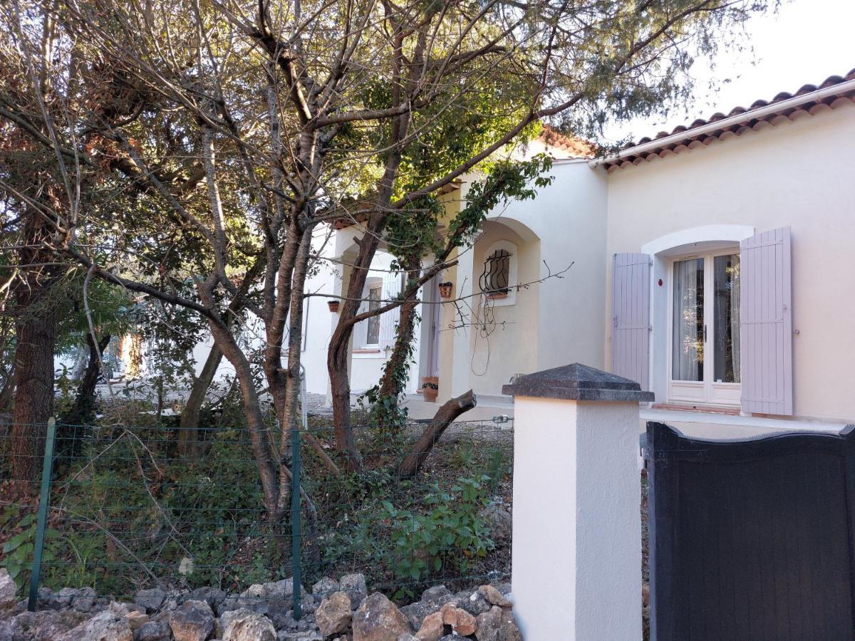 Suite 30 M2 Ideale Pour 2 Personnes Flassans-sur-Issole Exterior foto