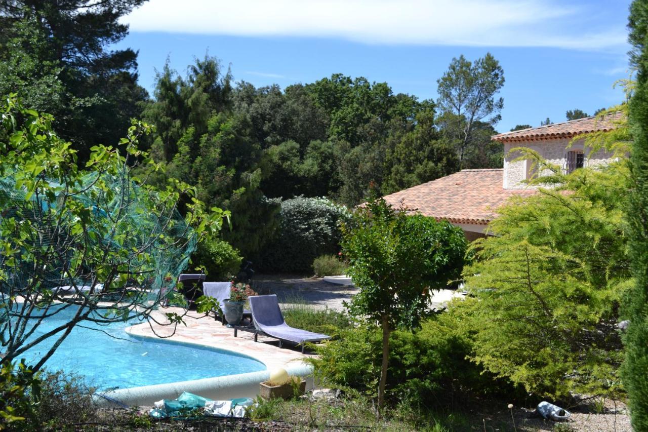 Suite 30 M2 Ideale Pour 2 Personnes Flassans-sur-Issole Exterior foto
